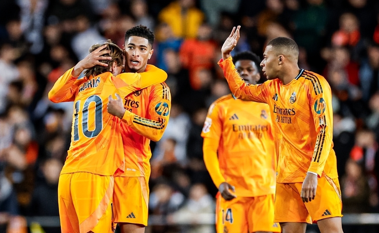 意甲倒计时,尤文图斯今夜绝杀压哨,细节引发关注,媒体盛赞,赛季目标并未改变的简单介绍 意甲倒计时,尤文图斯今夜绝杀压哨,细节引发关注,媒体盛赞,赛季目标并未改变的简单介绍