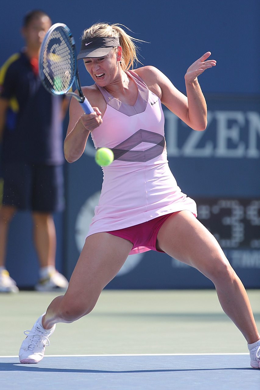 开云体育-莎拉波娃在巴塞罗那比赛中惊险取胜，精彩发挥引发热议！的简单介绍